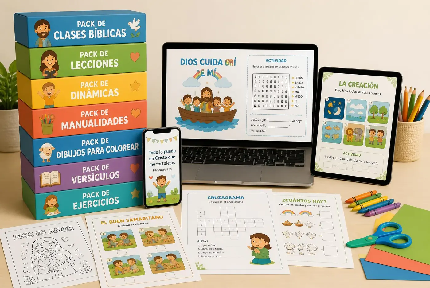 Mockups de los 7 packs: cajas de clases bíblicas, lecciones, dinámicas, manualidades, dibujos para colorear, versículos y ejercicios, junto a laptop, tablet, celular e imprimibles